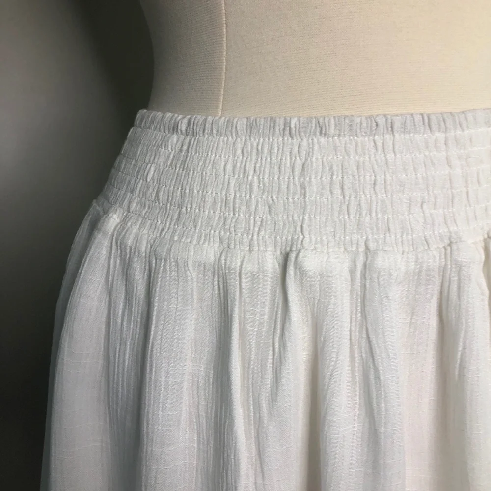 Lost + Wander El Sol White Embroider Skater Skirt, size Medium